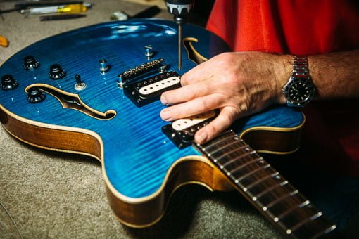 Brisbane Guitar Repairs - string winding